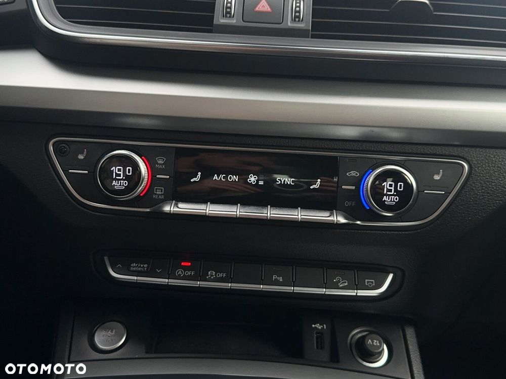 Audi Q5 40 TDI mHEV Quattro S tronic - 22