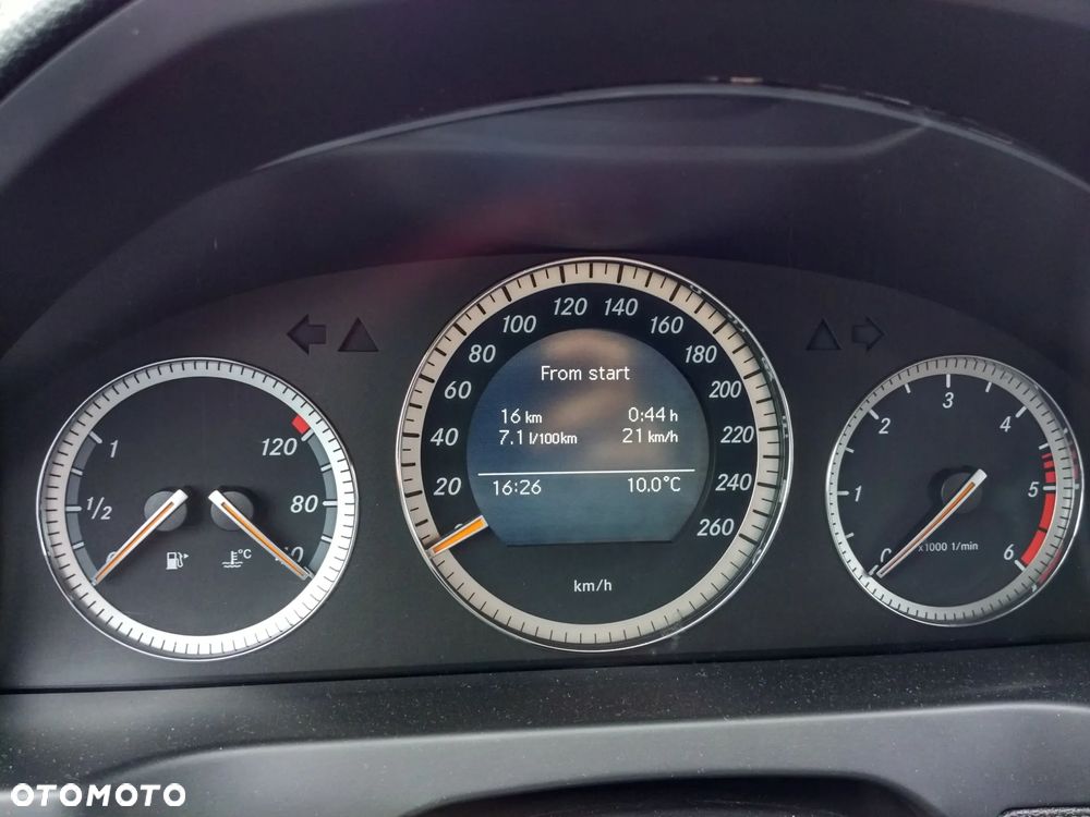 Mercedes-Benz Klasa C 220 CDI DPF Elegance - 12