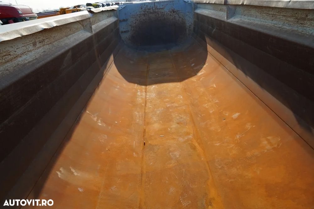 Schwarzmuller BASCĂ SCHWARZMULLER / 25 m³ / REMORCĂ DIN OȚEL / STANDARD / AXĂ RIDICATĂ / SAF - 18