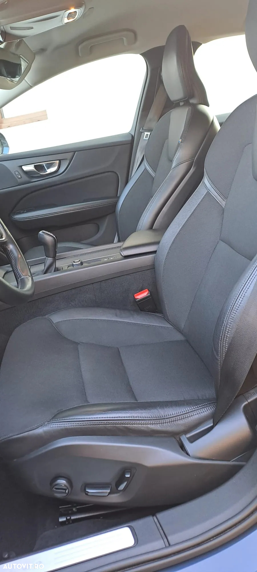 Volvo V60 D3 Momentum - 10