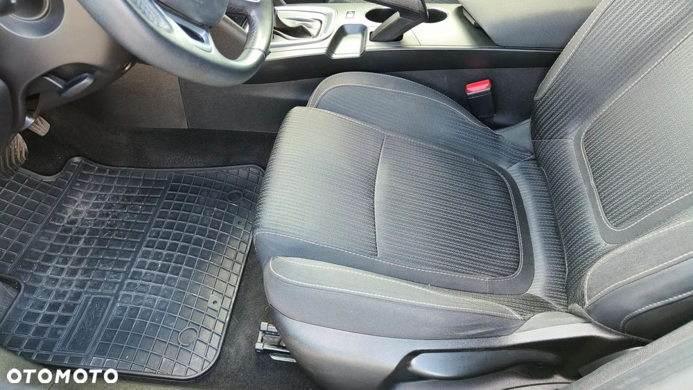 Renault Megane 1.5 dCi Intens EDC - 17