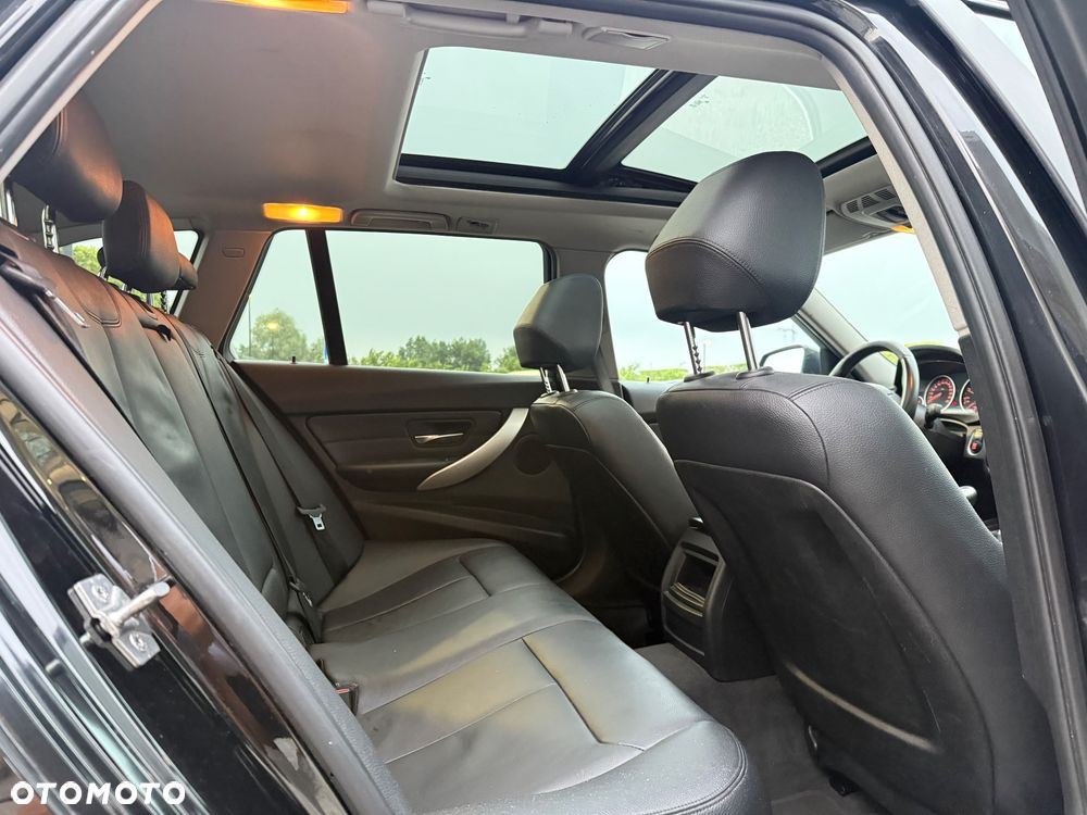 BMW Seria 3 320d Efficient Dynamics Edition - 19