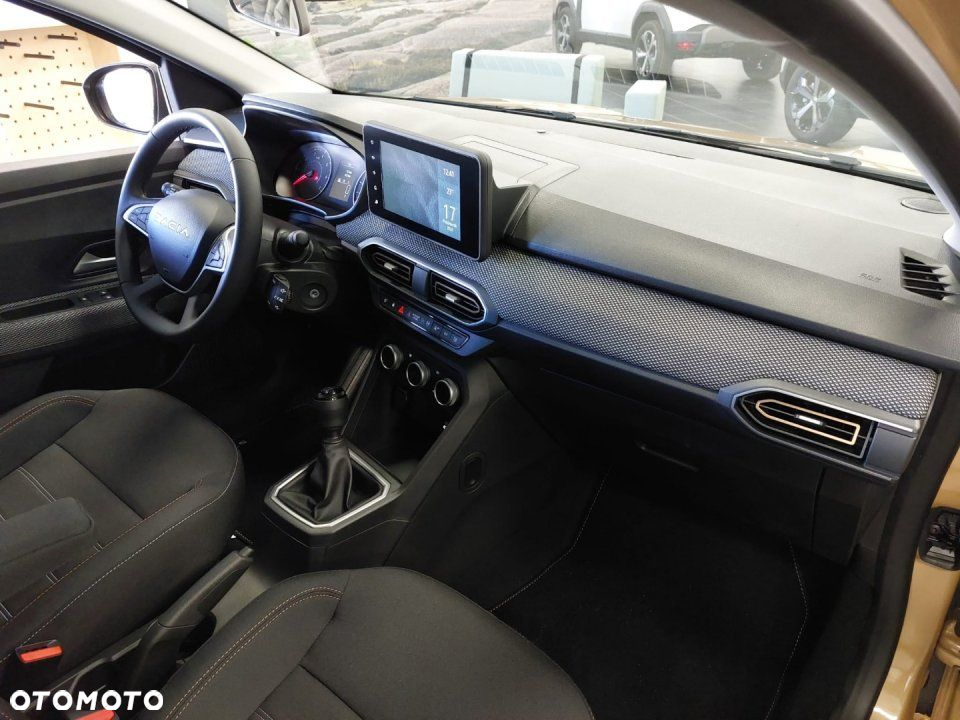 Dacia Sandero - 12