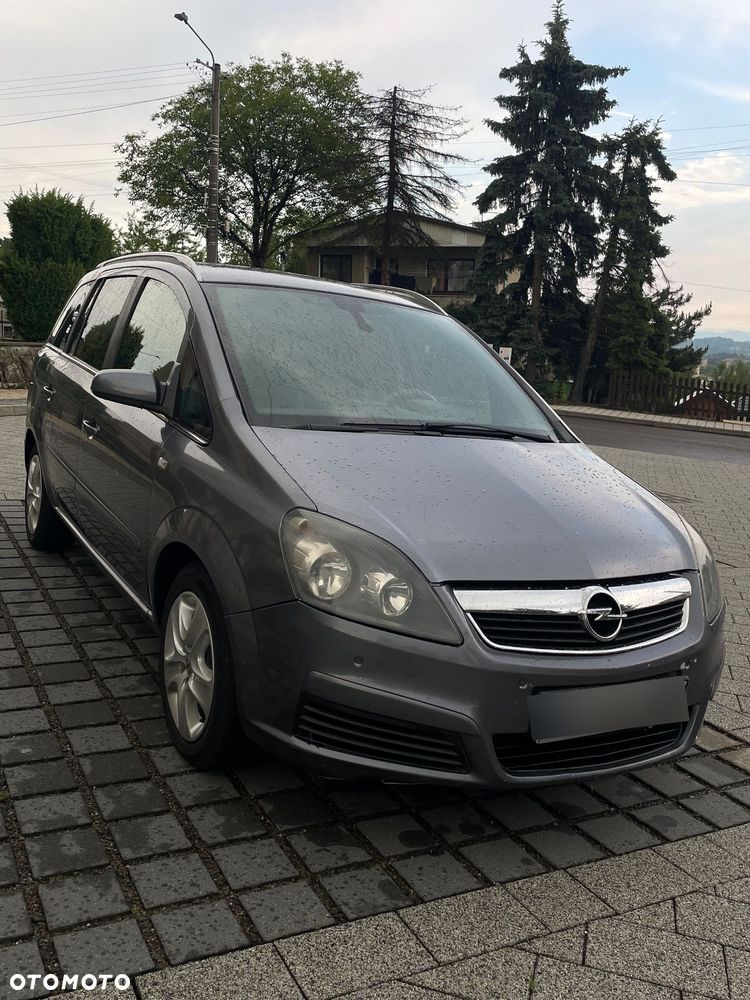 Opel Zafira 1.9 CDTI Cosmo - 2