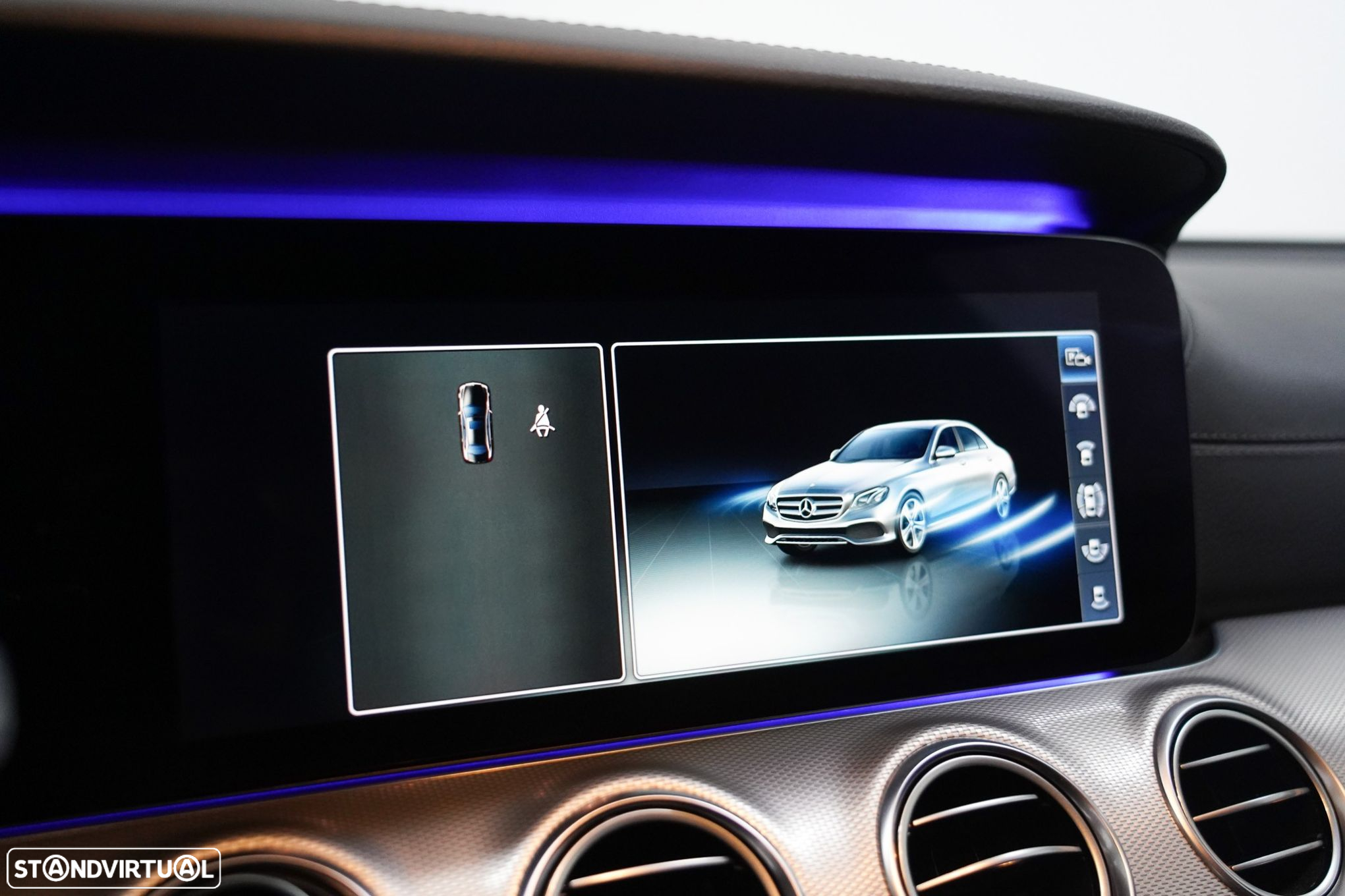 Mercedes-Benz E 220 d AMG Line - 13