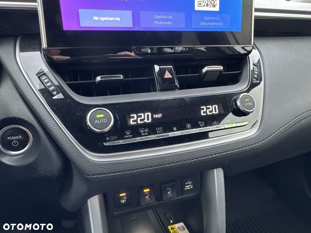 Toyota Corolla Cross - 23
