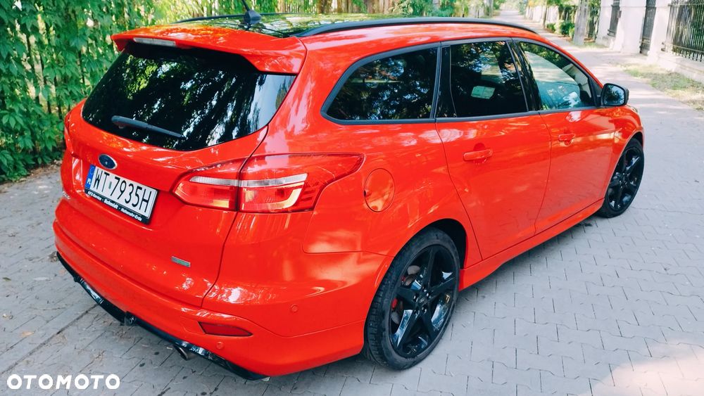 Ford Focus 2017 photo 3