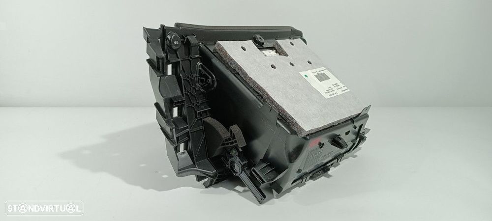 PORTA LUVAS BMW SERIE 1 LIM. (F40) 118D M SPORT - 3