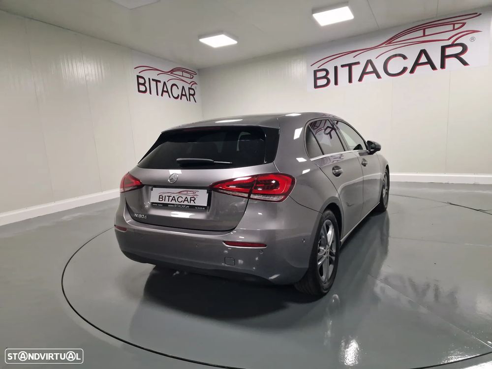 Mercedes-Benz A 180 d Style Plus Aut. - 27