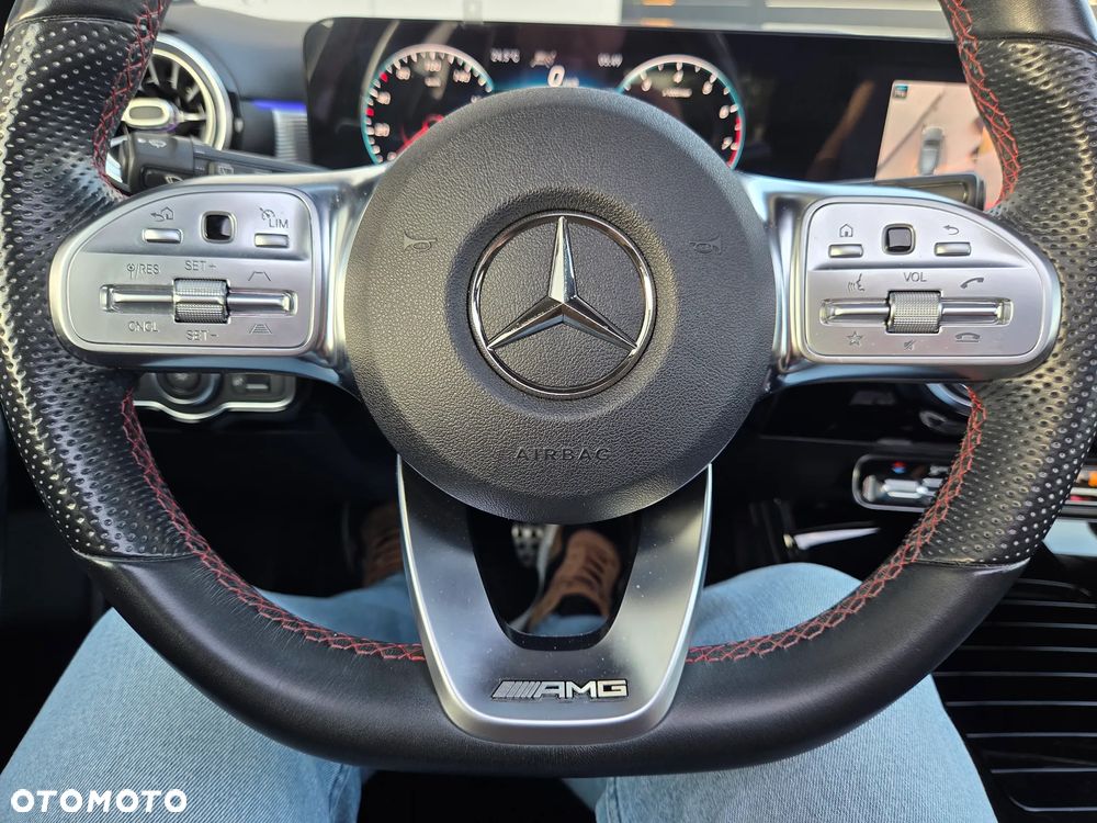 Mercedes-Benz Klasa A 250 4-Matic AMG Line 7G-DCT - 32