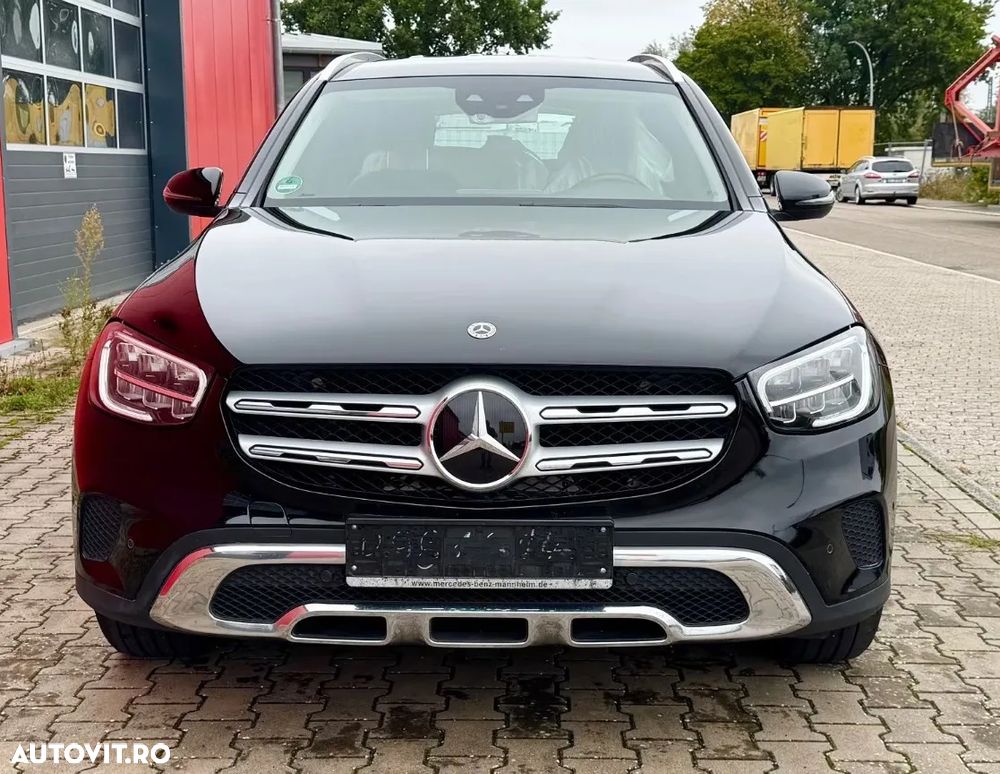 Mercedes-Benz GLC 300 d 4Matic 9G-TRONIC - 5