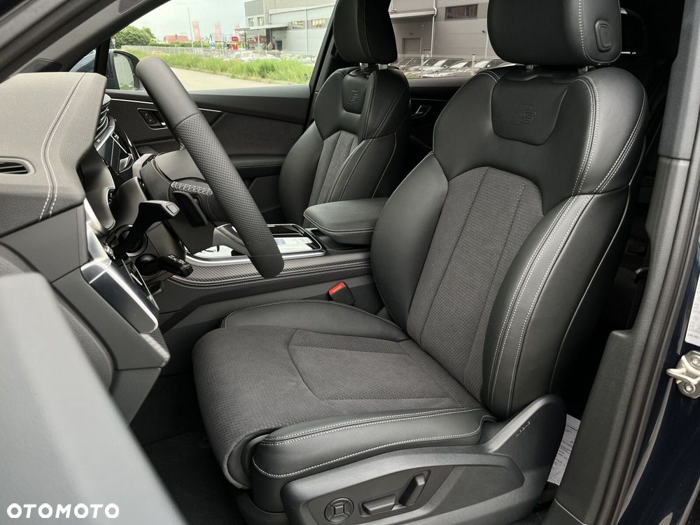 Audi Q7 - 24