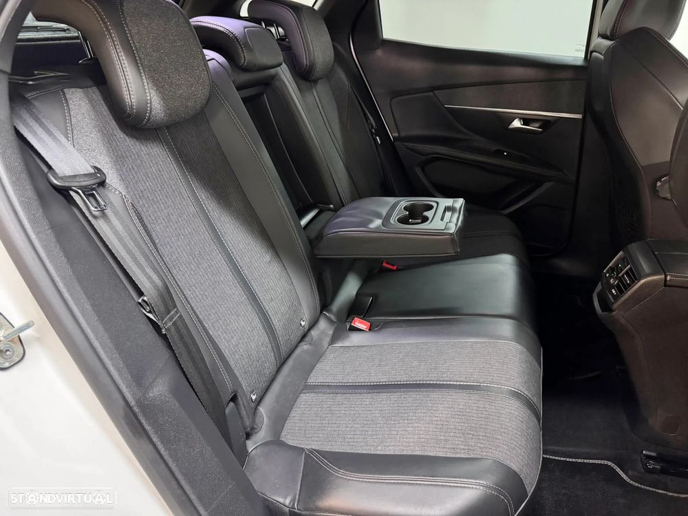 Peugeot 3008 2.0 BlueHDi GT Line - 52