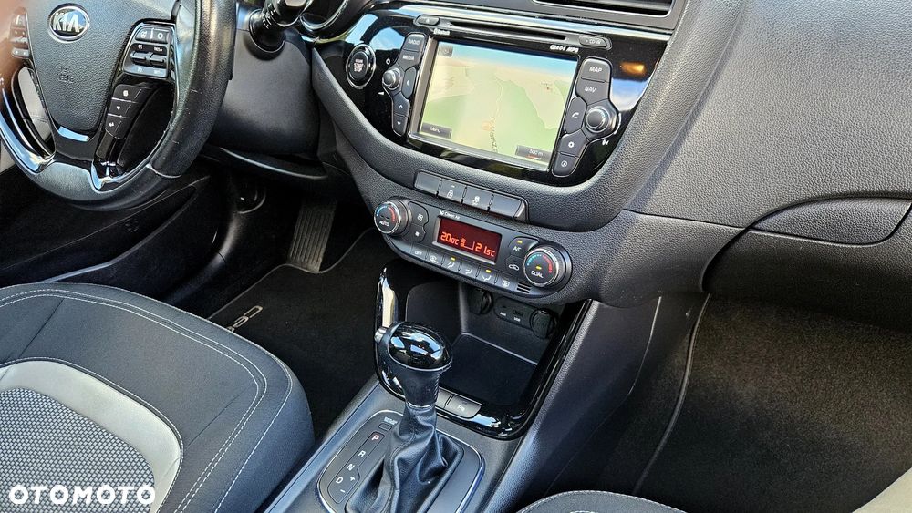 Kia Ceed 1.6 GDI DCT Platinum Edition - 40