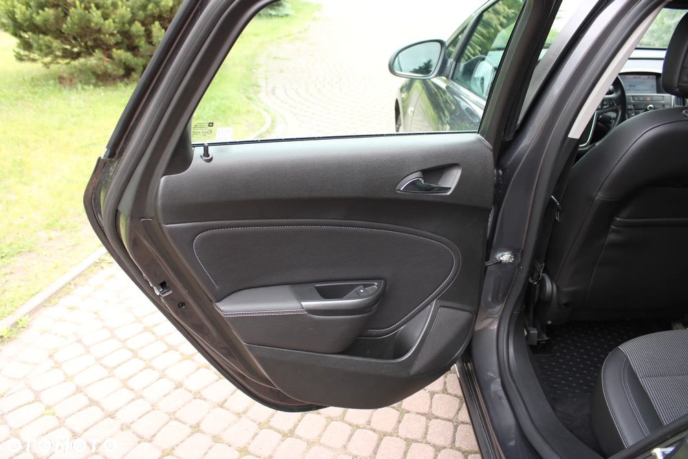 Opel Astra 1.6 Cosmo - 15