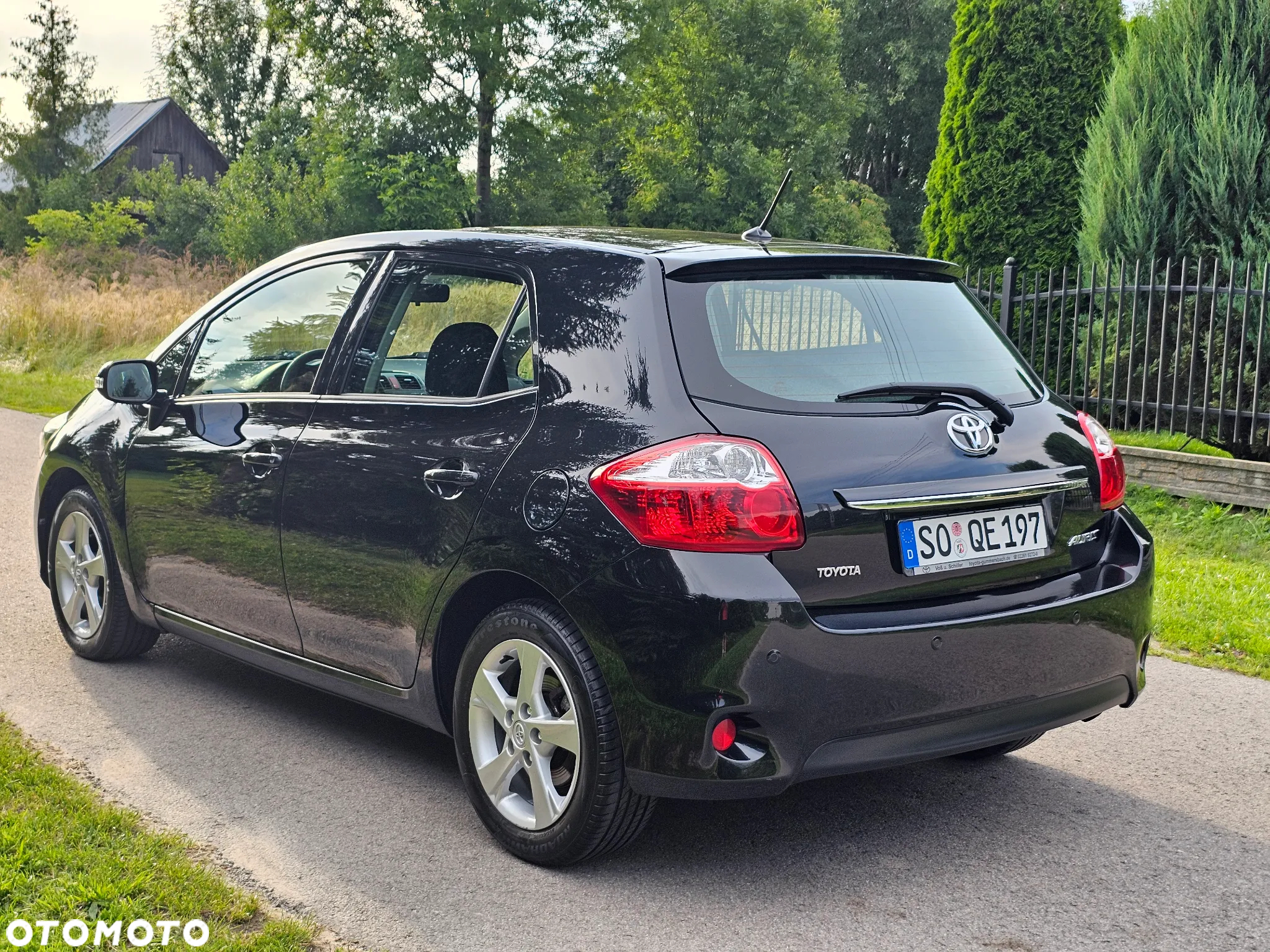 Toyota Auris 1.6 Executive - 2