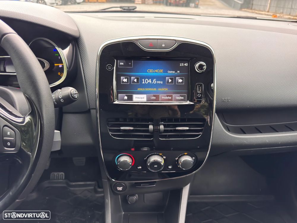 Renault Clio 0.9 TCE Dynamique S - 26