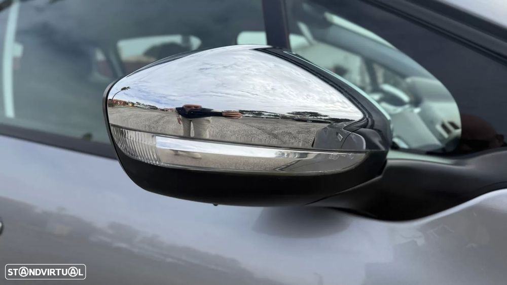 Peugeot 2008 1.2 PureTech Style - 16