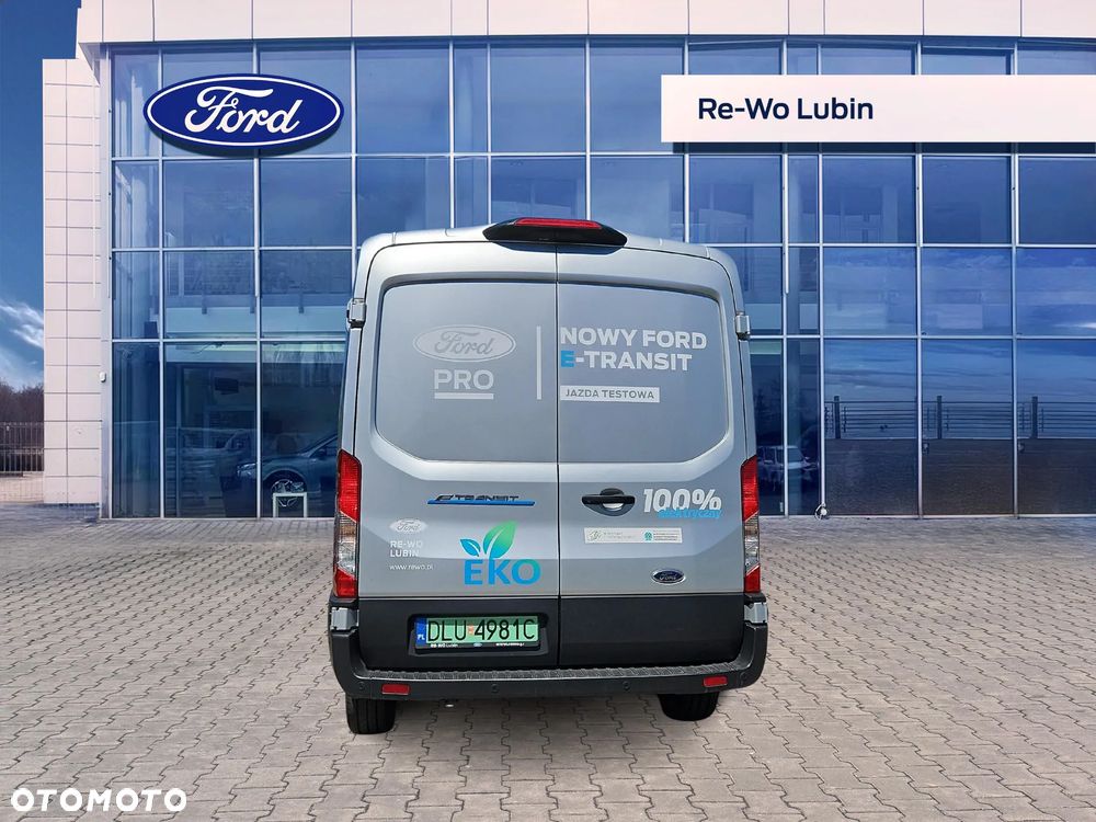 Ford Transit - 4