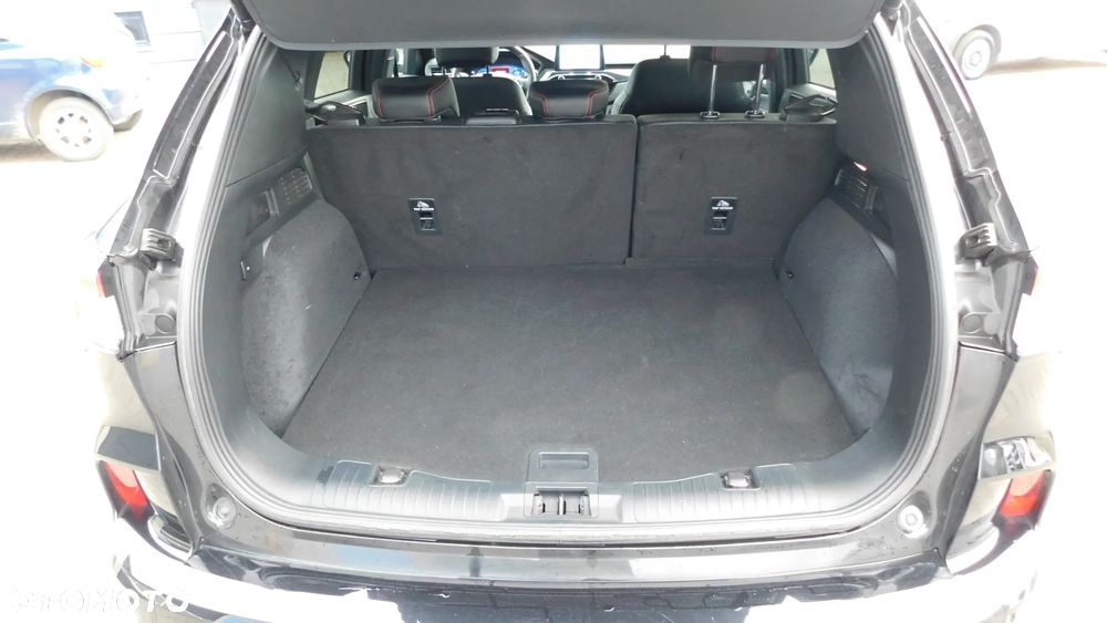 Ford Kuga ver-2-5-duratec-phev-st--line-x - 33