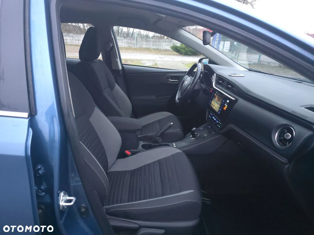 Toyota Auris Hybrid 135 Comfort - 16