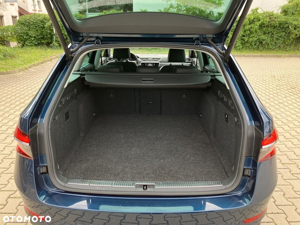 Skoda Superb 1.4 TSI Plug-In Hybrid Style DSG - 10