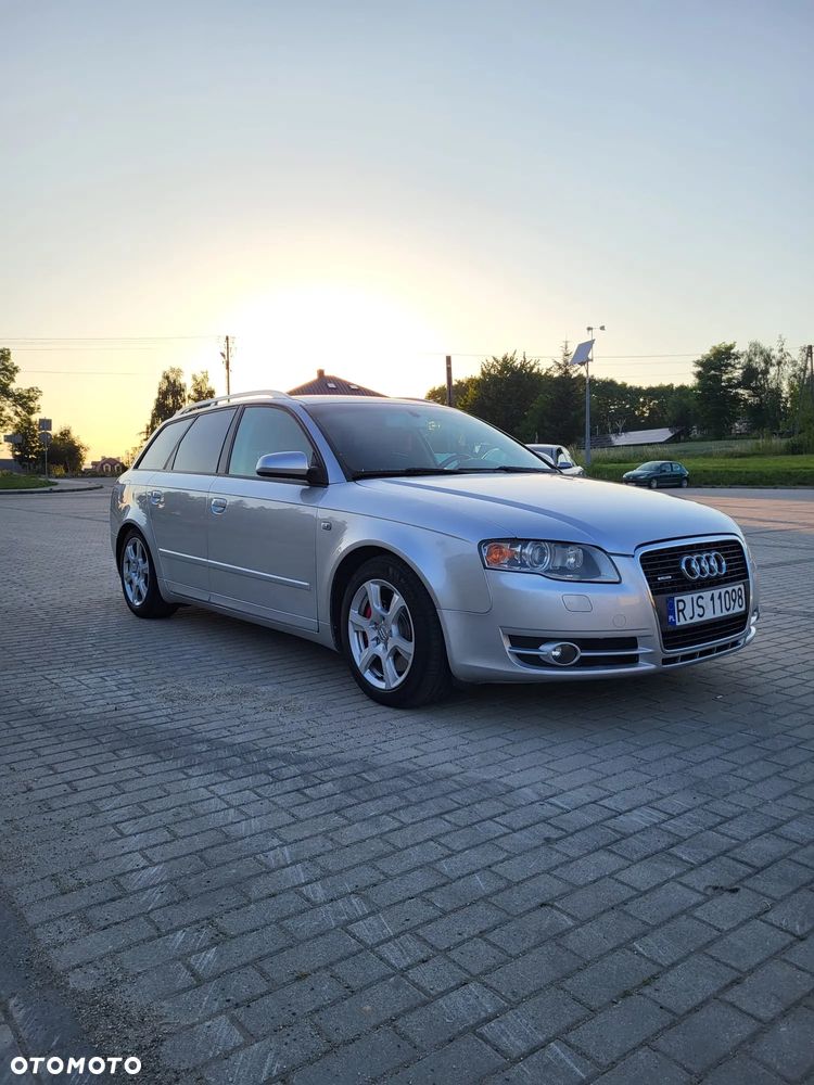 Audi A4 Avant - 1