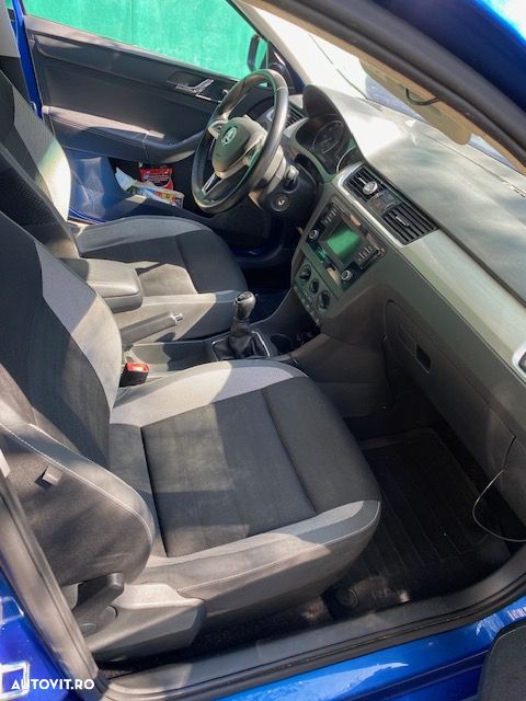 Skoda RAPID 1.2 TSI Ambition - 12