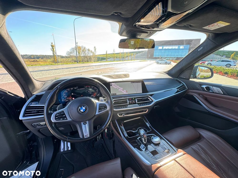 BMW X7 M50d sport - 10