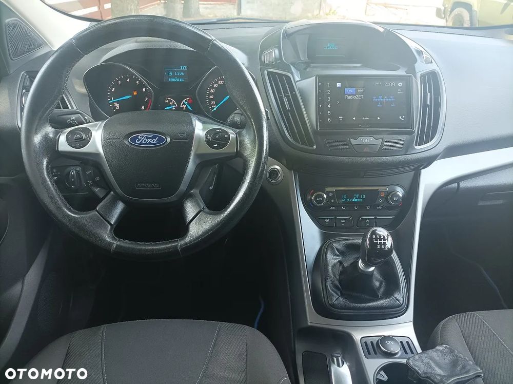 Ford Kuga 1.5 EcoBoost 2x4 Trend - 8