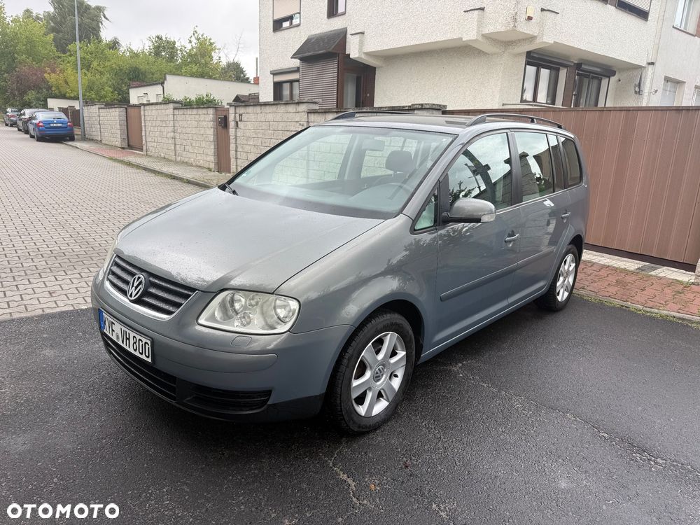 Volkswagen Touran 1.4 TSI Comfortline - 2