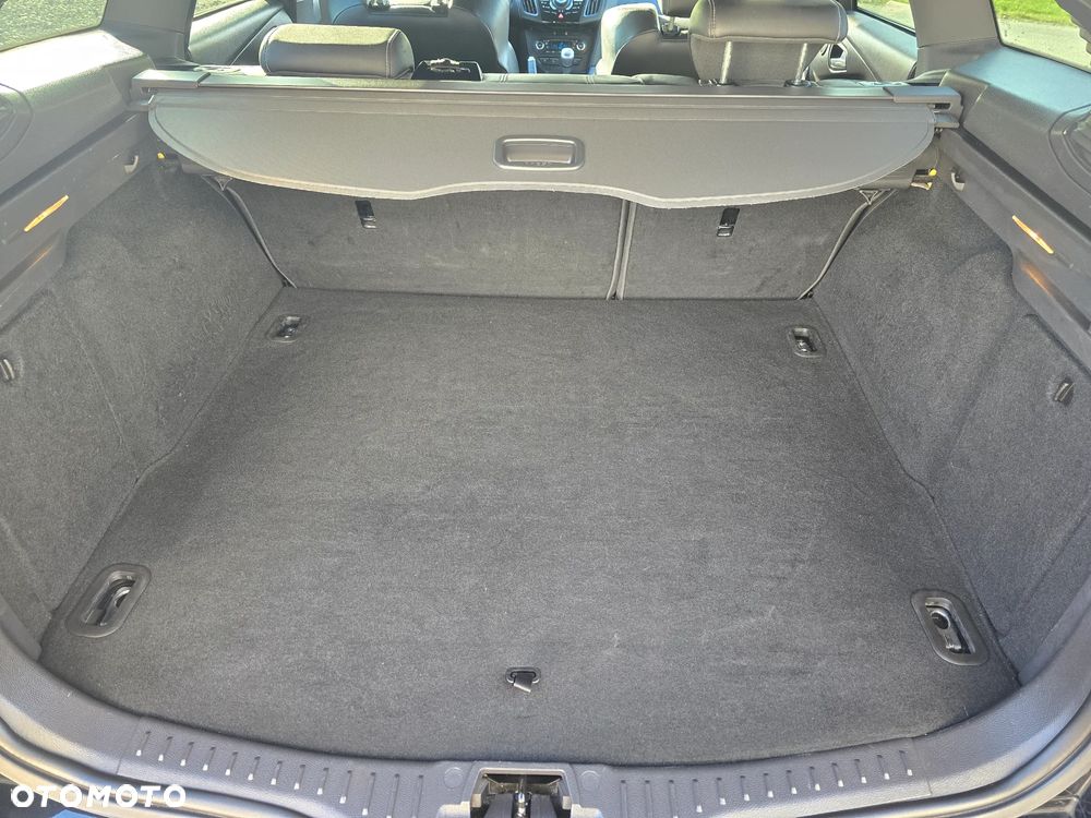 Ford Focus SW 2.0 EcoBoost ST Leather Exclusive Pack - 29