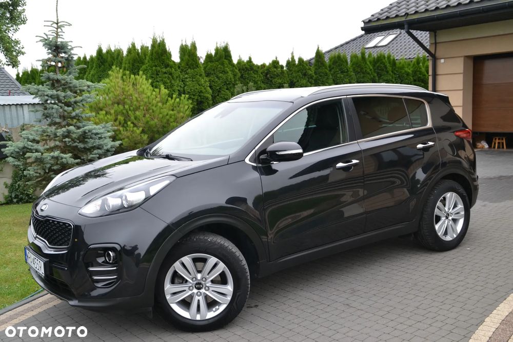 Kia Sportage 1.6 GDI 2WD Dream-Team Edition - 4