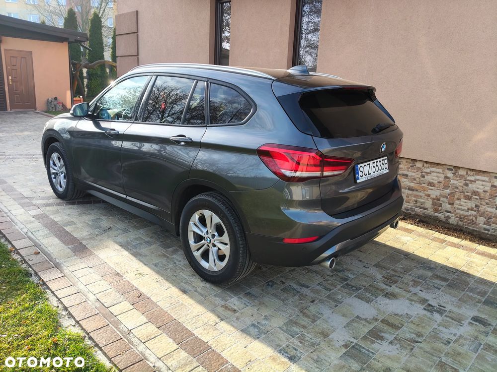 BMW X1 sDrive18d - 4