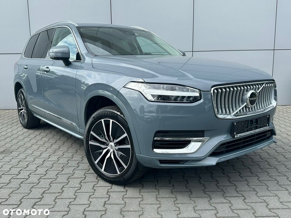 Volvo XC 90 - 7