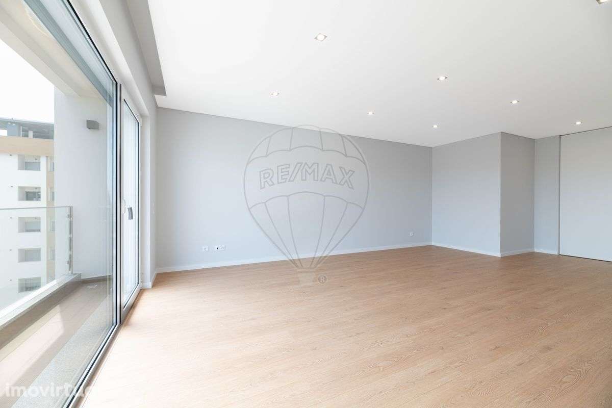 Apartamento T3 para venda - Grande imagem: 3/37