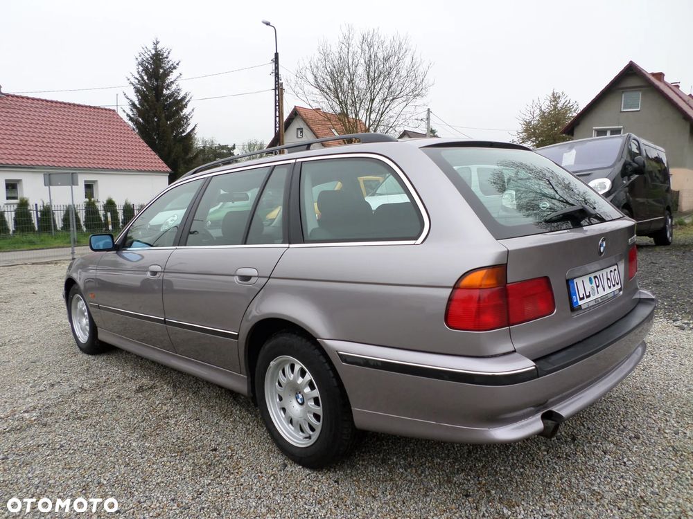 BMW Seria 5 - 10
