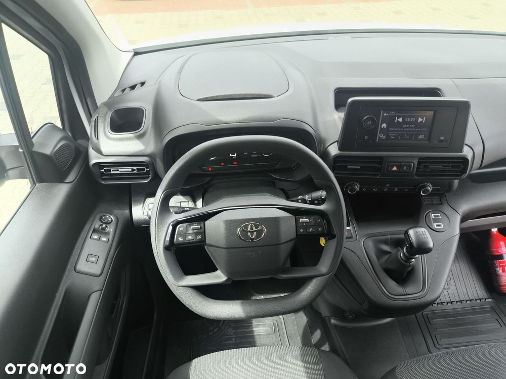Toyota PROACE CITY - 12