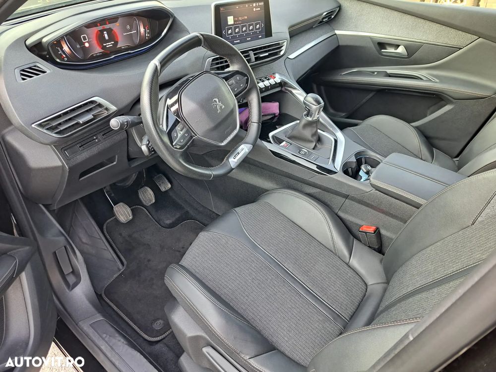 Peugeot 3008 1.2 PureTech Turbo S&S GT-Line - 9