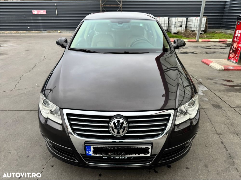 Volkswagen Passat 2.0TDI Highline DPF 4Motion - 1