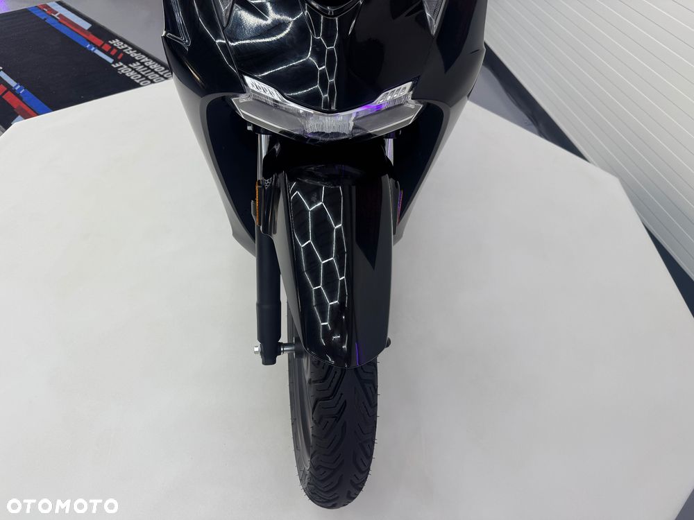 Honda SH - 17