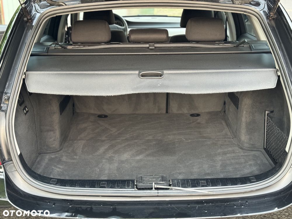 BMW Seria 3 - 25