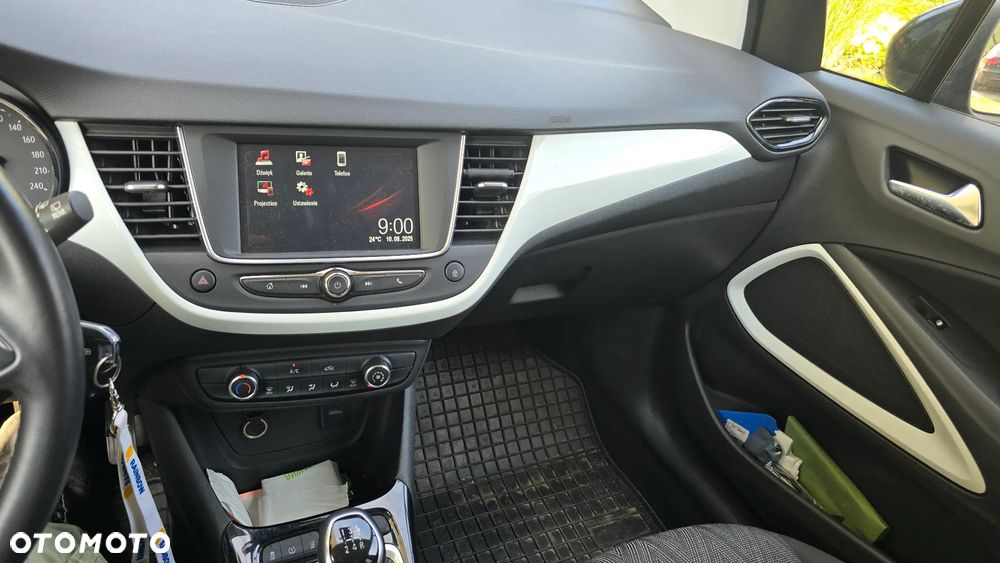 Opel Crossland X - 9