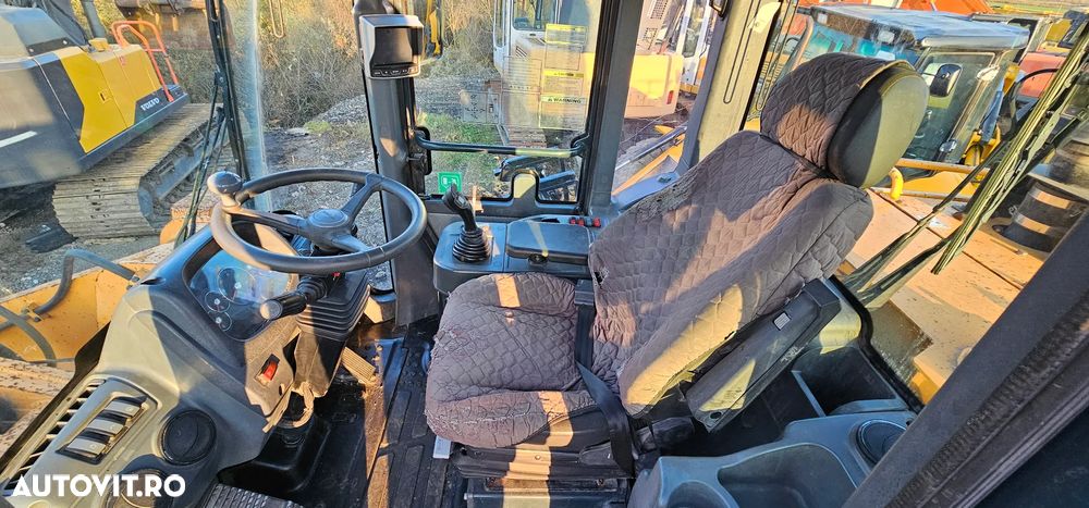 Hyundai HL 770 -9A Încărcător frontal - 9