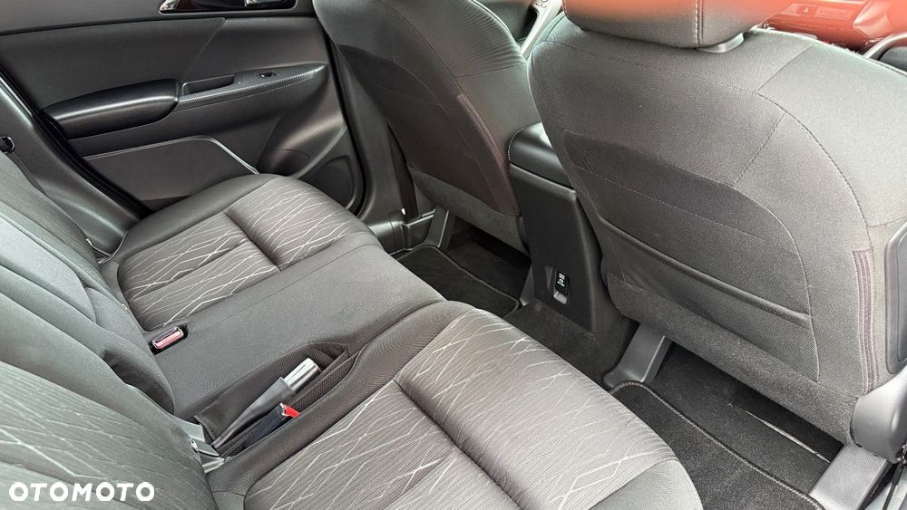 Mitsubishi Eclipse Cross - 27