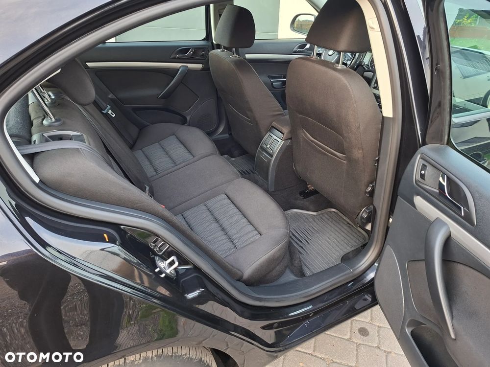 Skoda Octavia - 11