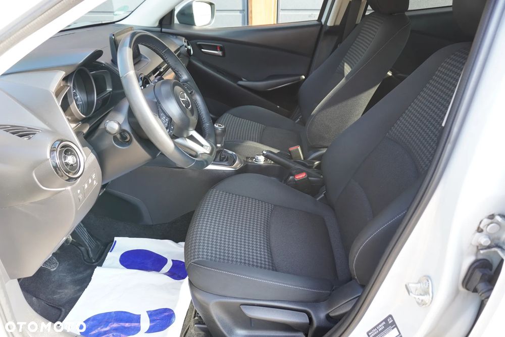 Mazda 2 SKYACTIV-G 90 Homura - 17