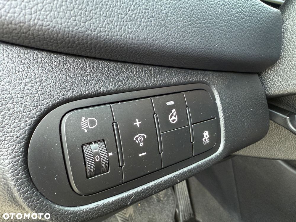 Kia Carens 1.7 CRDi XL 7os - 13