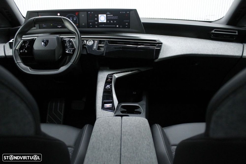 Peugeot 3008 1.2 Hybrid Allure e-DCS6 - 18