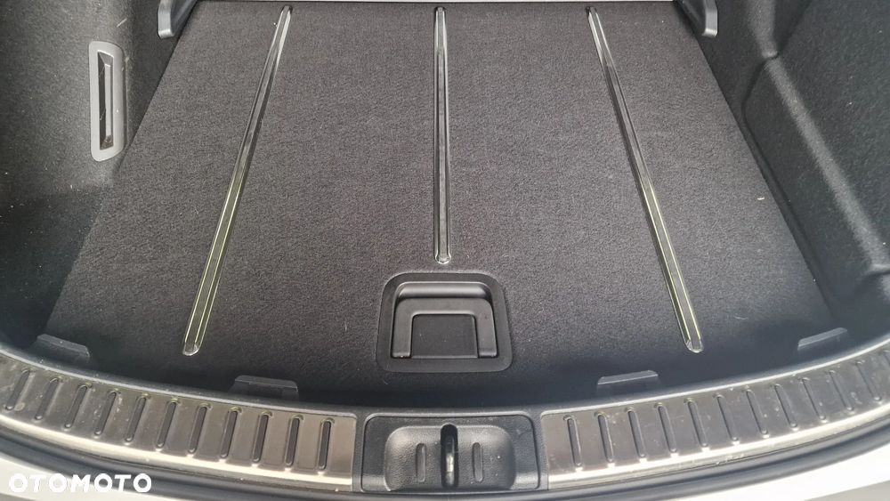 Toyota Corolla 2.0 Hybrid GR Sport - 19